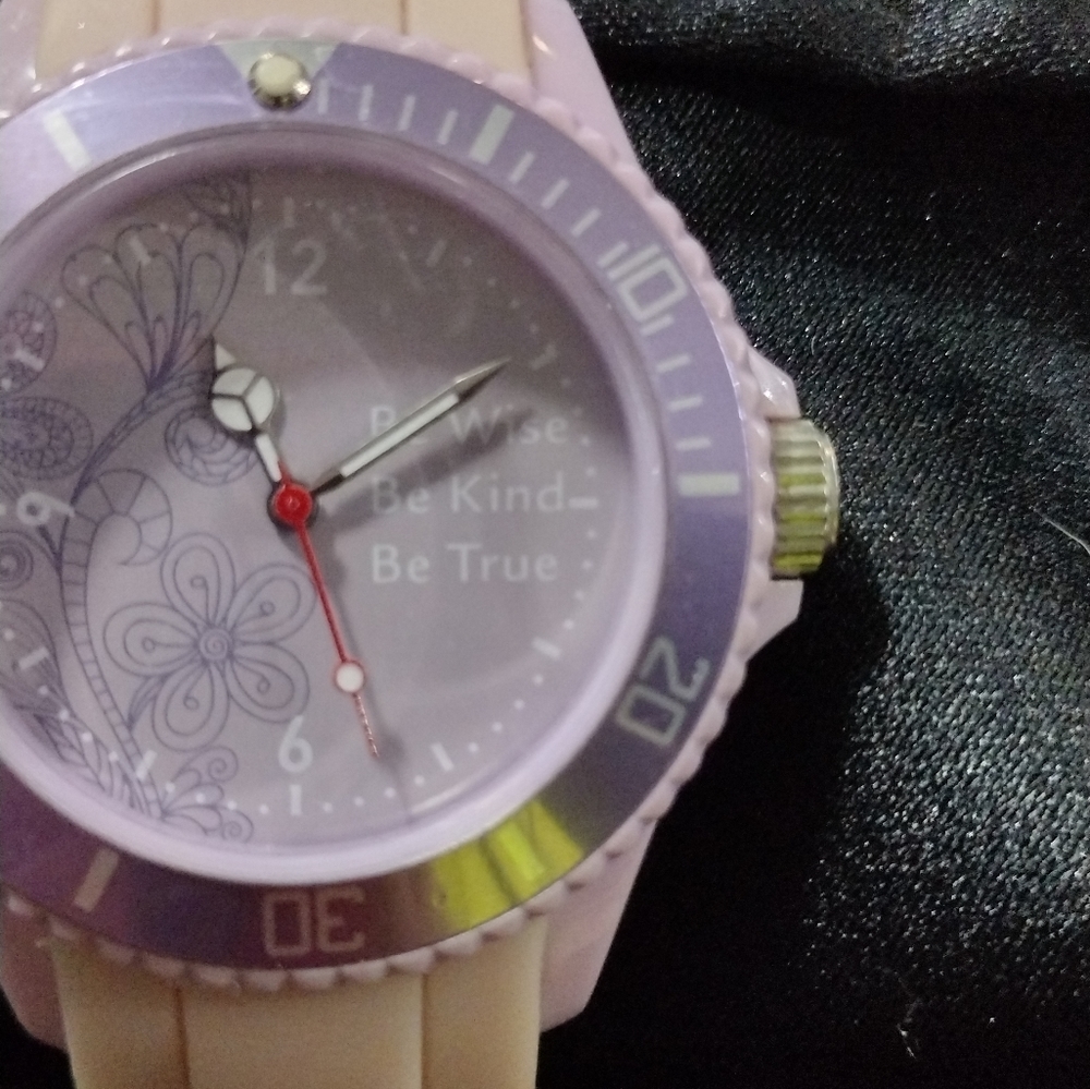 Quartz Watch - Picture 4 of 4